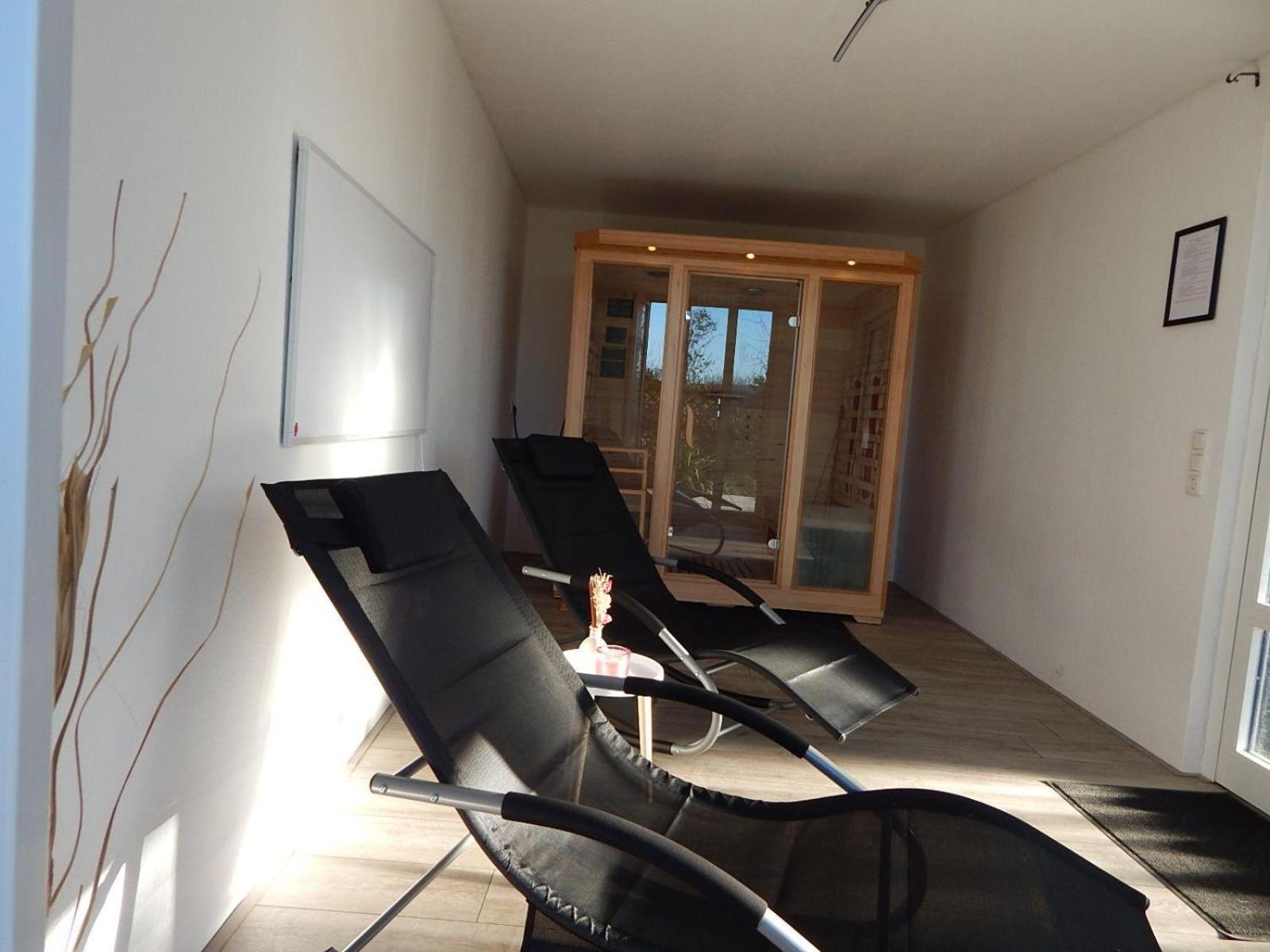 Wunderschoenes-Freistehendes-Ferienhaus-An-Der-See-Sauna-Strand-Yachthafen-Wlan Bruinisse Exteriör bild