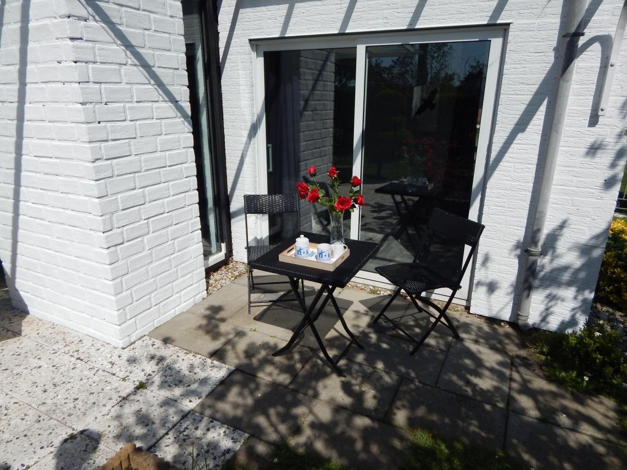 Wunderschoenes-Freistehendes-Ferienhaus-An-Der-See-Sauna-Strand-Yachthafen-Wlan Bruinisse Exteriör bild