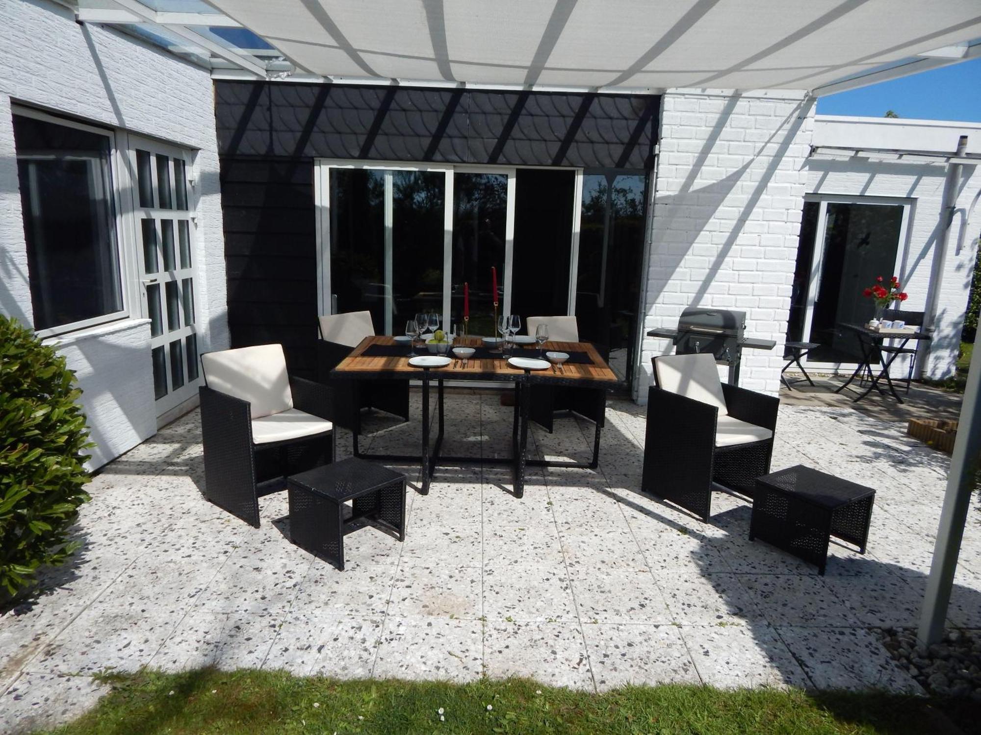 Wunderschoenes-Freistehendes-Ferienhaus-An-Der-See-Sauna-Strand-Yachthafen-Wlan Bruinisse Exteriör bild