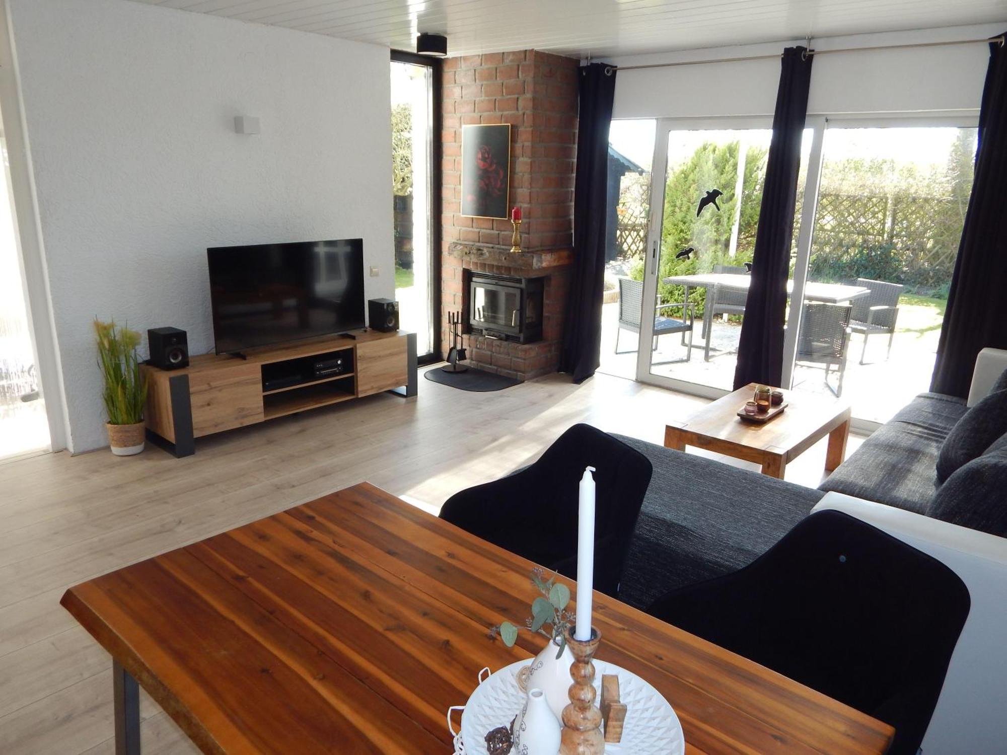 Wunderschoenes-Freistehendes-Ferienhaus-An-Der-See-Sauna-Strand-Yachthafen-Wlan Bruinisse Exteriör bild